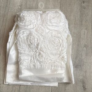 Your Zone Elegant White Rosette Curtain Panel